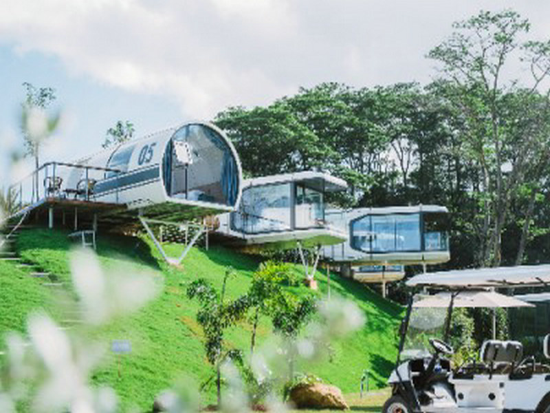 Space-Efficient Pod Houses with minimalist design considerations